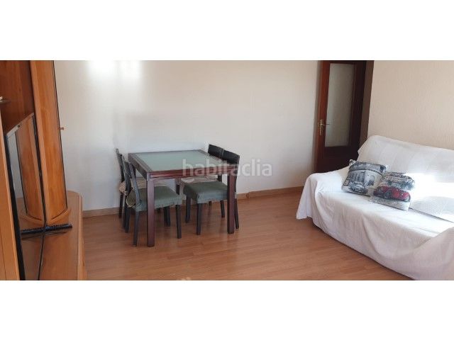 Foto a83ef2b1-5551-4916-82da-a7caaa9c40ab. Pis a Massamagrell