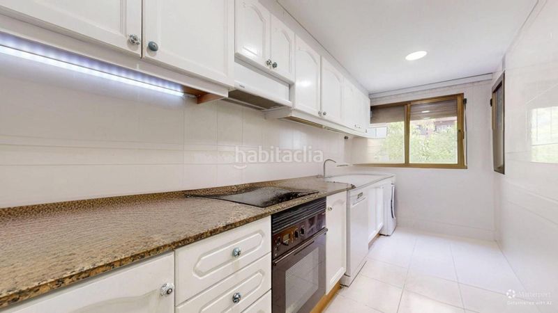 Foto c18a70ec-e8aa-4516-8bb9-8b04d6eba867. Pis a La Raïosa Valencia