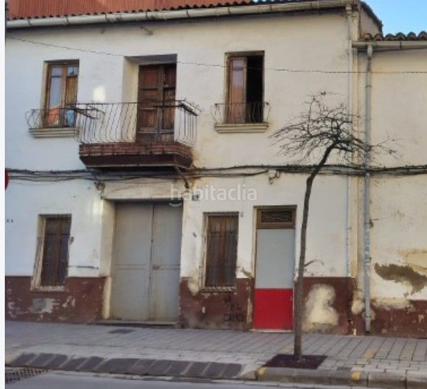 Foto dff809b8-efe2-4a90-b26f-e284829e543f. Casa a Centro Ciudad Paterna
