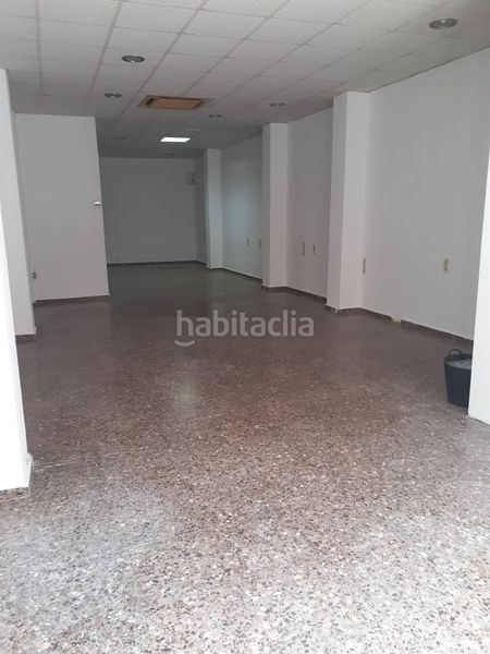 Foto f50e51f8-a16b-4564-b709-cbf184ed9e67. Edificio  en Alquenència - Venècia Alzira