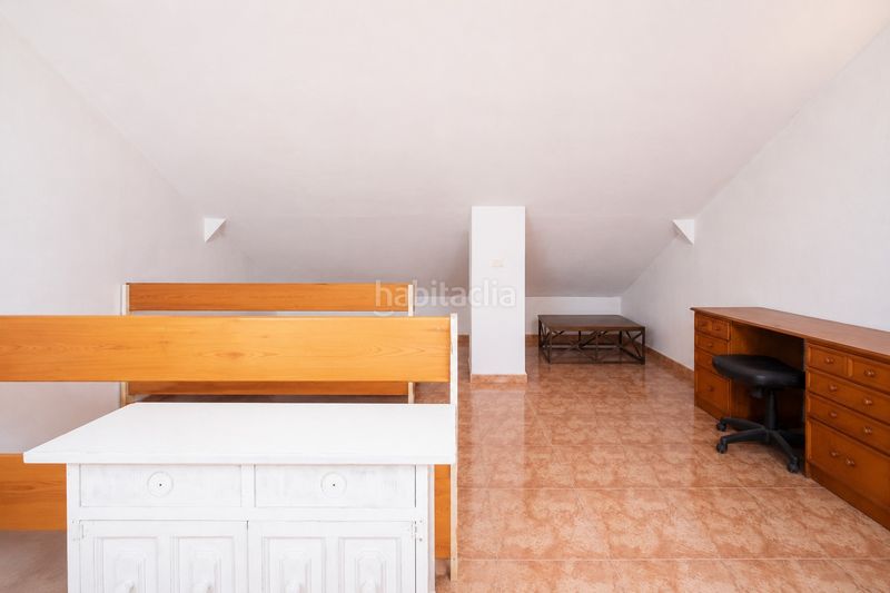 Foto 5b7ae961-338f-4395-8c93-498ae080f28a. Casa adossada amb calefacció a Moncada