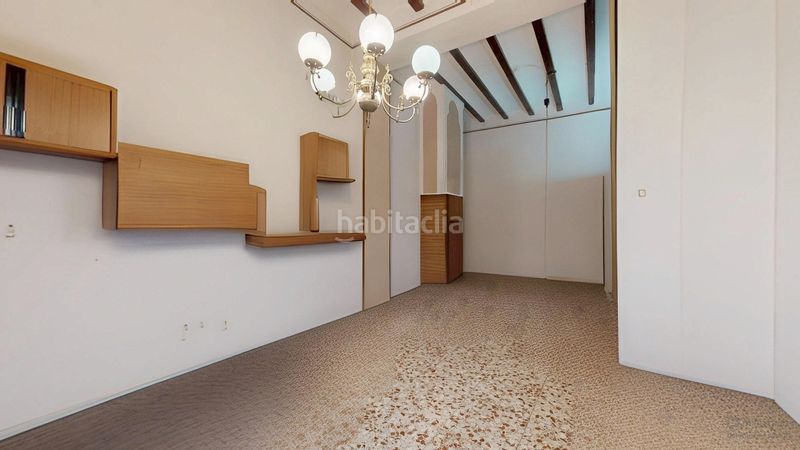 Foto 2c5ed5df-f867-49b2-b211-6c7fca4929d1. Casa amb aparcament a Llutxent