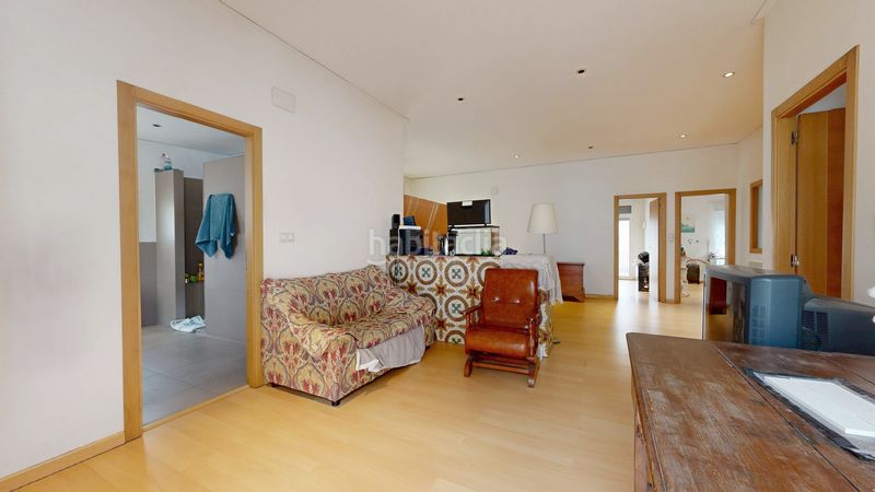 Foto a24b9752-6307-4744-a05a-d4ef7450a96e. Casa amb aparcament a Llutxent