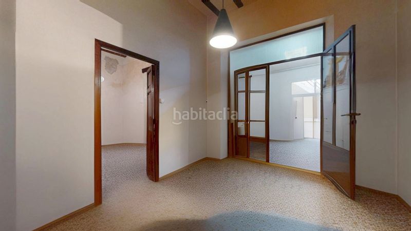 Foto c9c9e301-125f-4d8d-ab7d-20cc91c85709. Casa amb aparcament a Llutxent