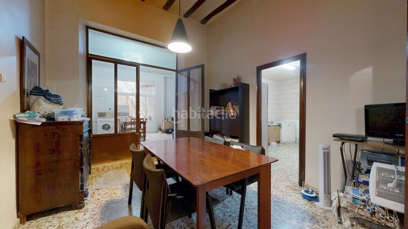 Foto ce345da9-281f-44cc-aca9-410bc6e20823. Casa amb aparcament a Llutxent