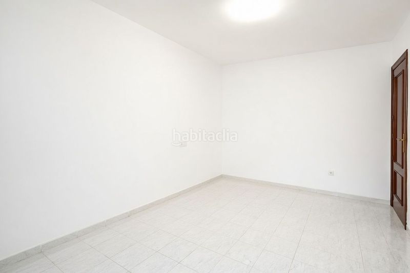 Foto aae7bc5c-c16a-4b0d-beac-a3f76b12a6d2. Pis a Nules