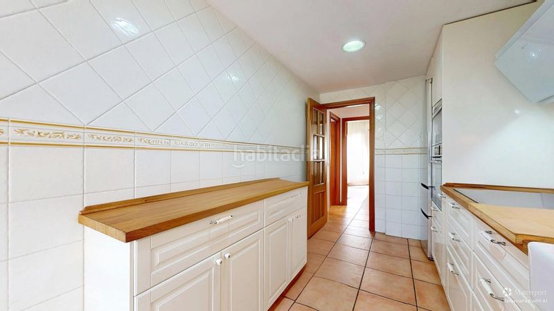 Foto 0c31bf27-3221-4405-91b0-b6da84df8a49. Dúplex amb calefacció aparcament piscina a Massarojos Valencia