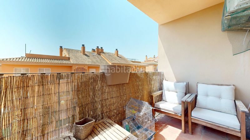 Foto 4fe2e3cd-9a9f-42a4-98a3-aea47f72235a. Dúplex amb calefacció aparcament piscina a Massarojos Valencia