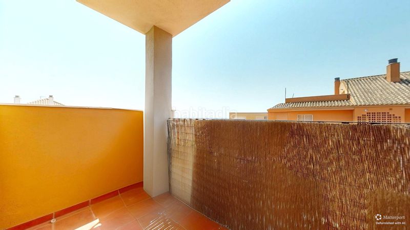 Foto 796a7467-8f98-4eed-ab74-686eb0647672. Dúplex amb calefacció aparcament piscina a Massarojos Valencia