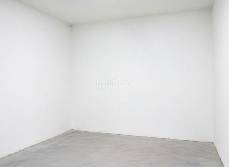 Foto a5d72c74-b722-4bdf-99a2-c12a47746184. Local comercial a Moncada