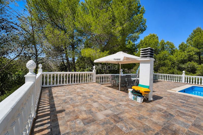 Foto 4a0b09cd-f83d-49df-a6ed-e08e027a538b. Xalet amb aparcament piscina a Alberic