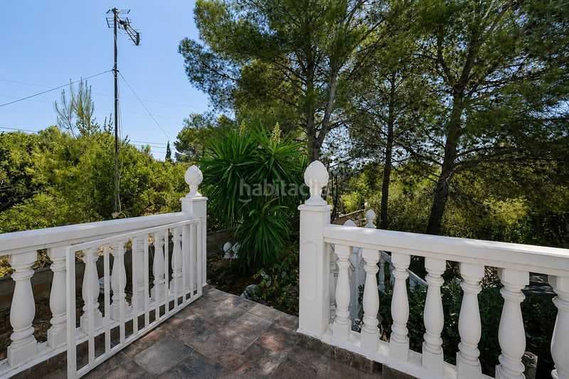 Foto abfca8da-9ae0-4b1e-8ccb-5fd728476212. Xalet amb aparcament piscina a Alberic