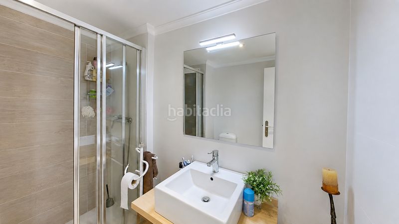 Foto f4782890-62ce-42f3-87e1-47b3fcd10332. Pis amb calefacció aparcament a Sant Pau Valencia
