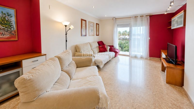 Foto 431acfce-5a4b-4f48-b444-4fdecbaa9fb9. Flat with heating in Cheste