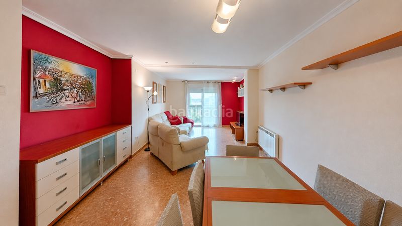 Foto b49fb518-0f3e-4e74-b513-8c6287d46017. Flat with heating in Cheste