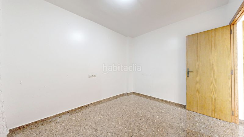 Foto 82d0f300-81a1-45b9-abdc-df1dbe189f51. Pis a Almussafes