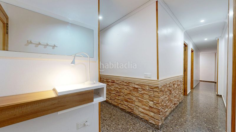 Foto ba47051e-c482-4337-96ce-349849e1b6af. Pis a Almussafes