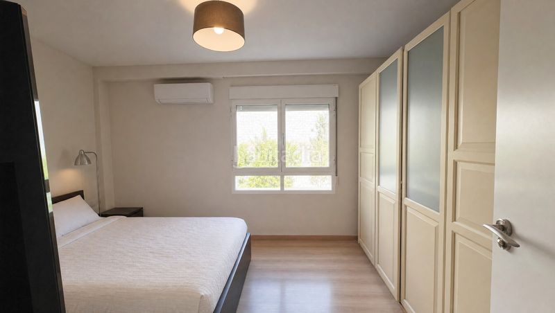 Foto c8d170d0-c702-48b2-87b3-06bc7b1cddc6. Flat in Serra