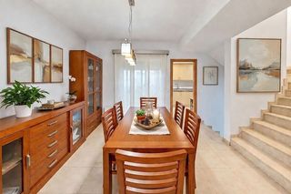 Casa a schiera  Avd. pais valencia. Adosado en beniarjo