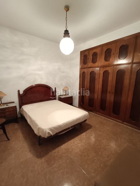 Foto 46297bef-67a4-4c90-87d3-bc2e88442f5f. Casa amb aparcament a Centro Burriana