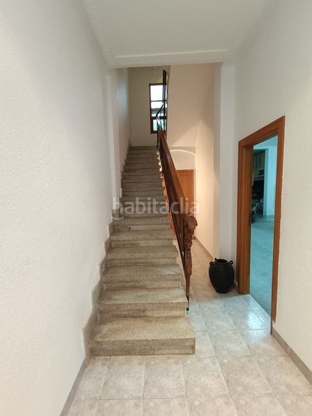Foto b3861ed3-b185-4197-b34e-25e7d858b95f. Casa amb aparcament a Centro Burriana
