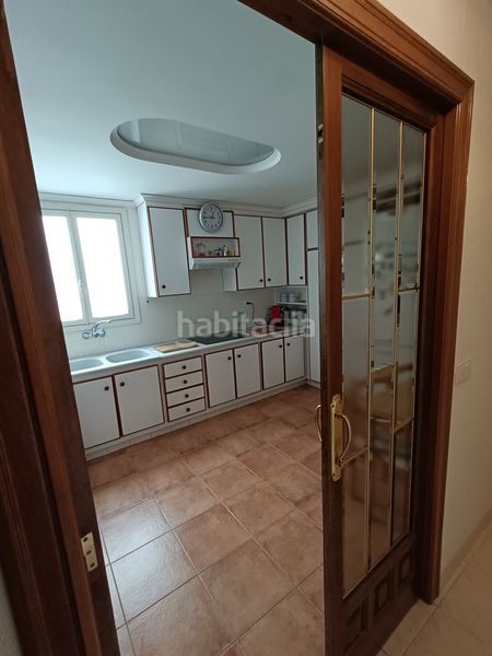 Foto bfdffda8-c79e-4529-8bfe-608a6c87cbd6. Casa amb aparcament a Centro Burriana