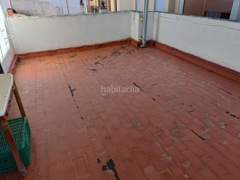 Foto cd3d39a7-104a-47c9-860f-bb9180f85c04. Casa amb aparcament a Centro Burriana