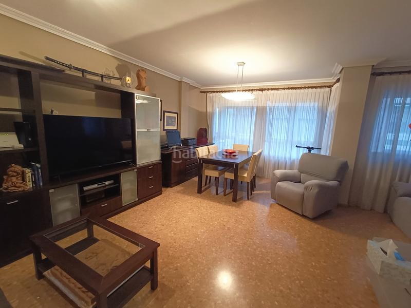 Foto f4cd29d4-732e-4ecc-8847-a9dba48fbf7f. Etagenwohnung mit parking in Piscinas Burriana