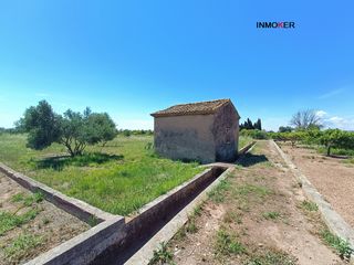 Fondo rustico in N/a. Terreno con alqueria