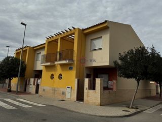 Duplex in Zarcilla de Ramos. Dúplex de 3 dormitorios con piscina en zarcilla de ramos