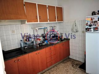 Appartement à Calle mayor en tova la. Piso 5 dormitorios en la parroquia
