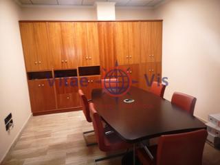 Location Local commercial à Avenida europa 372. Bajo destinado a oficinas 220 m2 en avda. europa