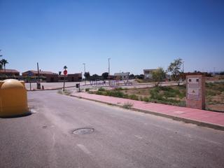 Terrain résidentiel à Diseminados marchena. Parcela 500 m2 para chalet en urbanización de marchena