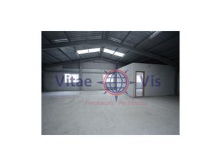 Fabrikhalle in Poligono serrata. Polígono industrial de serrata solar de 20.000 m2 compactado con