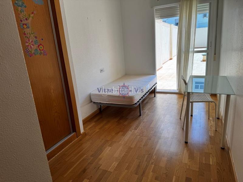 Foto e02c158c-606c-42a4-885b-07a62d6711fd. Àtic a plaza colon a San Mateo Lorca