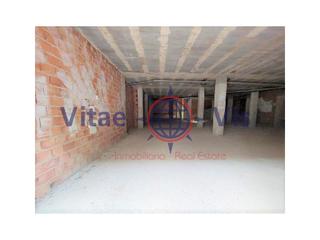 Locale commerciale in Calle seda. Bajo comercial  san josé 350 m2