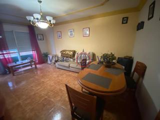 Etagenwohnung en Calle ortega melgares. Piso 4 dormitorios  san diego