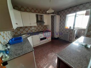 Appartement à Alameda de cervantes. Piso 4 dormitorios  alameda de cervantes