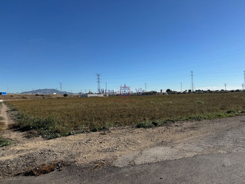 Foto 0cce2a69-3181-41b5-84c7-3f76aff86d1d. Area edificabile industriale in Totana