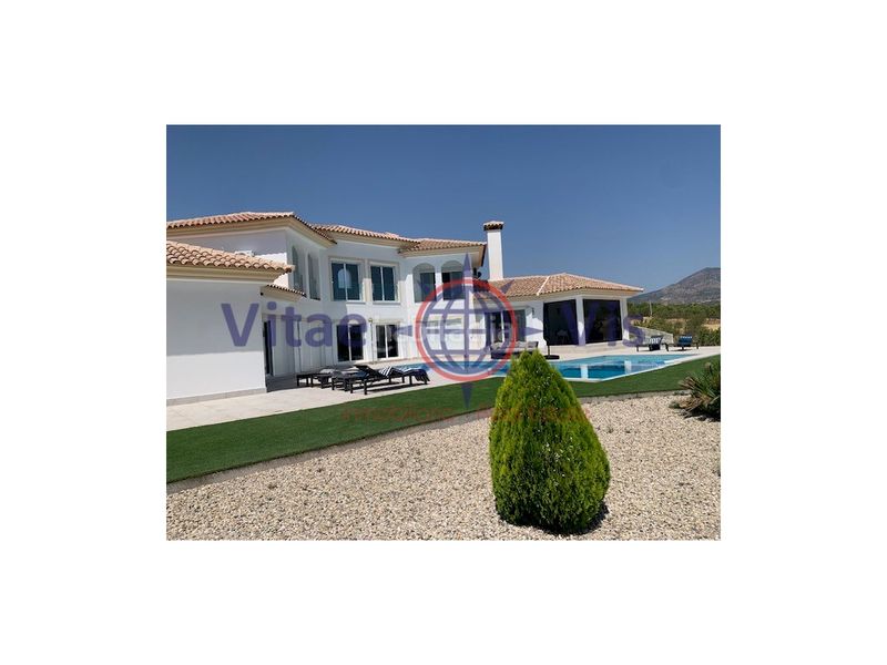 Foto 4c11c801-8de5-4ccd-a549-0ee2e07a30f6. Casa amb aparcament piscina a Zarzadilla de Totana Lorca