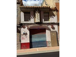 Casa  Calle ortega melgares. Casa a reformormar con bajo comercial