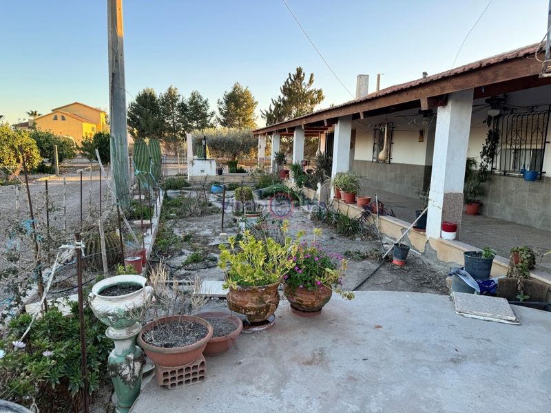 Foto cfcf1265-59cc-4c49-866c-fadf0a981657. Casa amb aparcament a Campillo Lorca