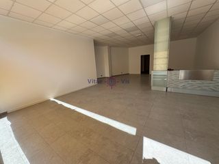 Local Comercial a Avenida Europa
