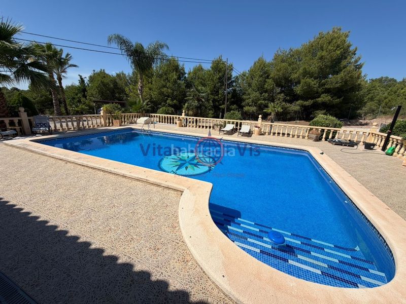 Foto ac33c5f4-f774-4897-ba29-ad37958db5b4. Casa amb aparcament piscina a Totana