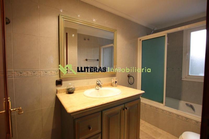 Foto c34cdf19-692c-46a8-8ef5-21fccc3b55f3. Chalet mit parking pool in Son Amonda - Reis Catòlics Inca