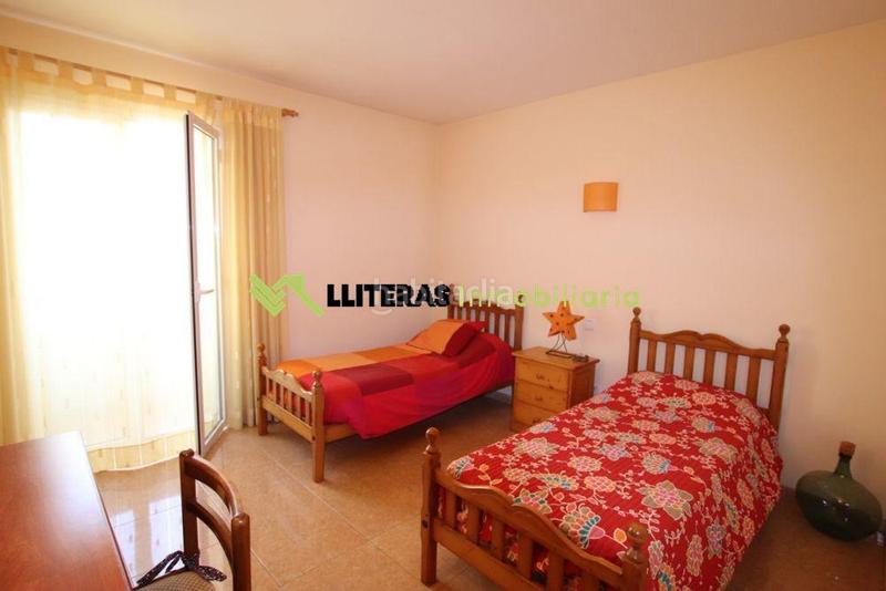 Foto d1b5b682-455b-4b18-bfbf-17031bd7c52b. Chalet amplio y luminoso chalet en Son Amonda - Reis Catòlics Inca