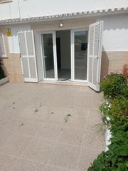 Planta baixa a Portocolom. Encantadora planta baja luminosa en portocolom con terraza