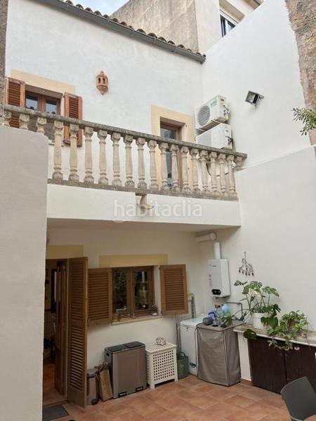Foto bec491cc-5325-4936-96fd-26f1f4393525. Casa bonita casa con carácter mallorquín en Centro Inca