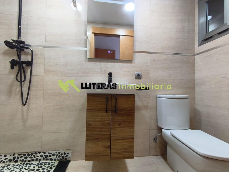 Foto 77600212-c5ed-4f97-859e-4b0a145ed971. Pis a port d´Alcúdia-platja dálcúdia Alcúdia