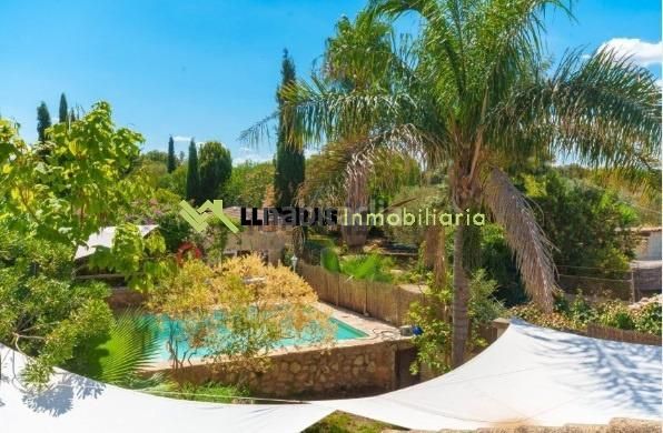 Foto b62d1905-2c33-449f-9250-dbc16cdc8a7f. Casa amb piscina a Sencelles